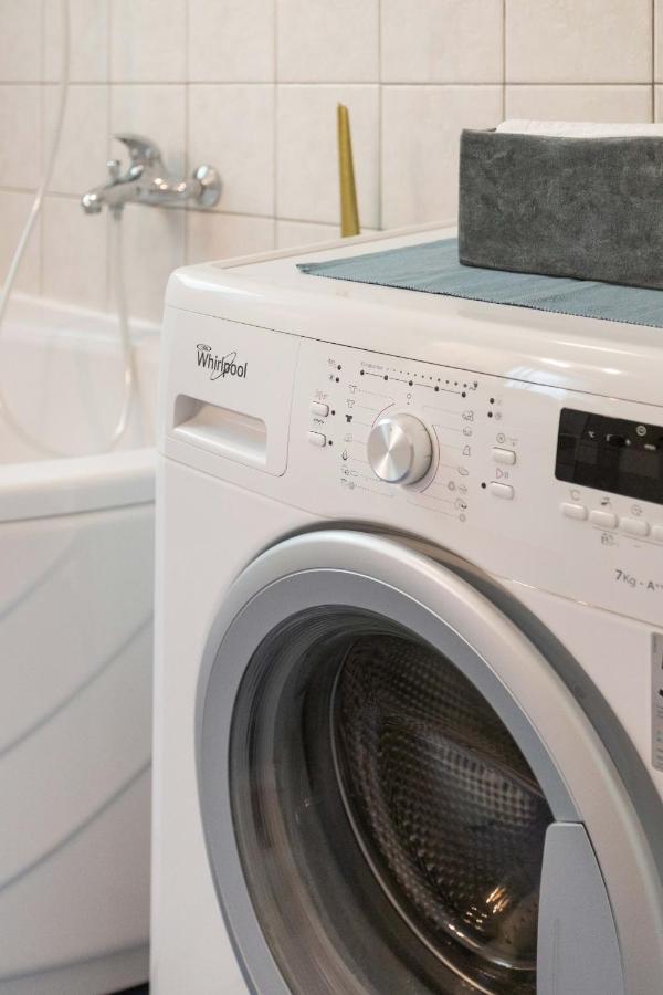 Bright 2Bdr Apartment With A Balcony ザグレブ エクステリア 写真